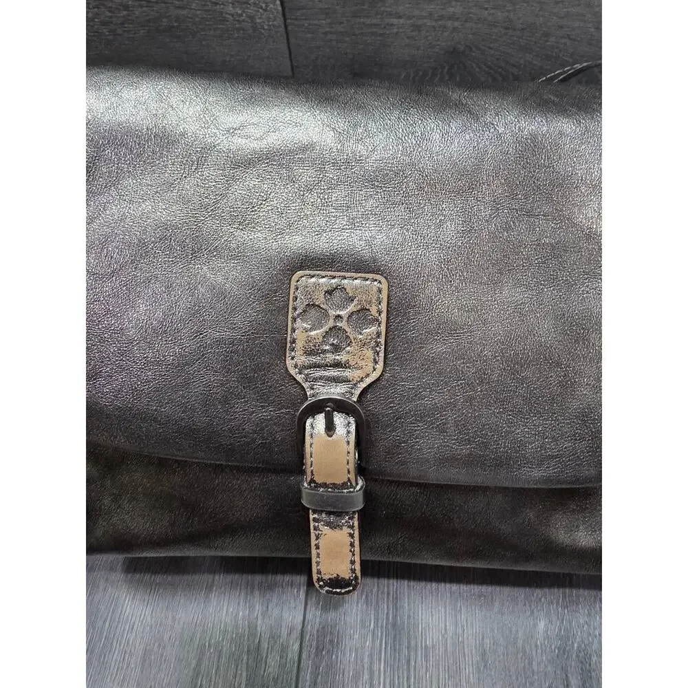 Patricia Nash Mili Leather Medium Flap Crossbody gray bag B000623